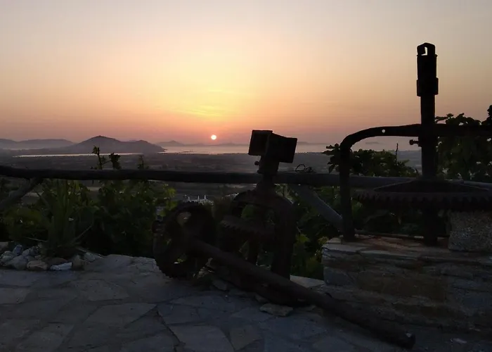 Janakos View With Private Pool דירה